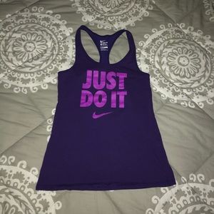 Nike tank